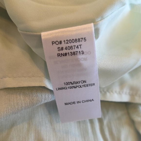 NWT Doe & Rae Medium Mint Ruffled Blouse - Picture 7 of 8